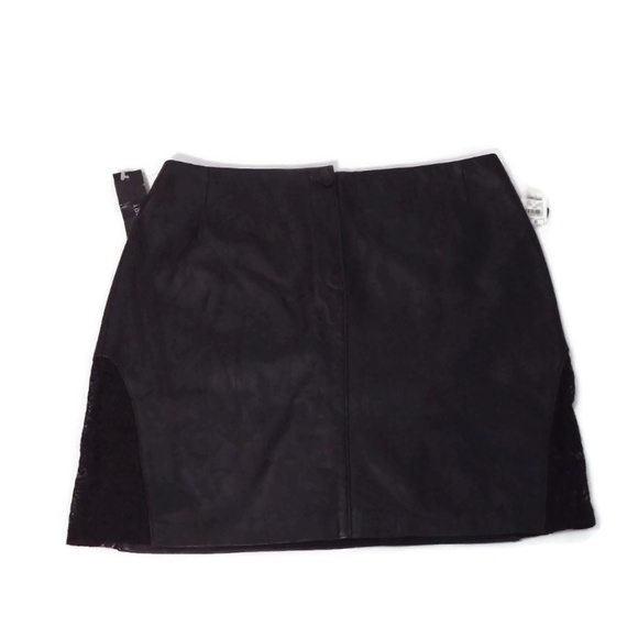 Identify Size 6 Soft Leather & Lace Skirt Size 6 - Picture 3 of 8